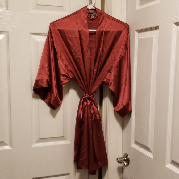 Victoria's Secret Other - Victoria's Secret Robe